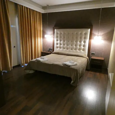Hotel Fuente Del Miro