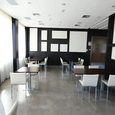 Fuente Del Miro Hotell 3*