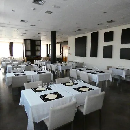 ホテル Fuente Del Miro バルデロブレス