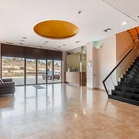 Hotel Fuente Del Miro