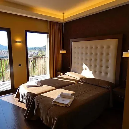 Fuente Del Miro Hotel
