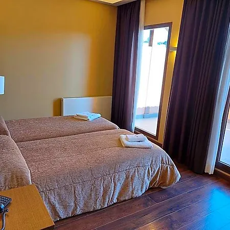 Fuente Del Miro Hotel