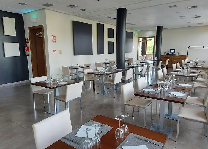 Hotell Fuente Del Miro 3*