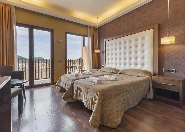 Hotell Fuente Del Miro